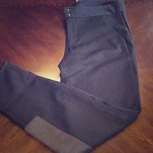 Women’s black pants